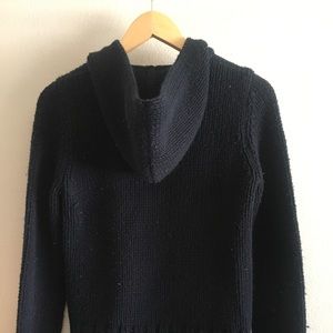 Navy Abercrombie and Fitch hooded sweater